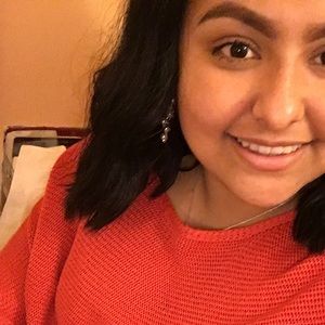 Meet your Posher, Diana